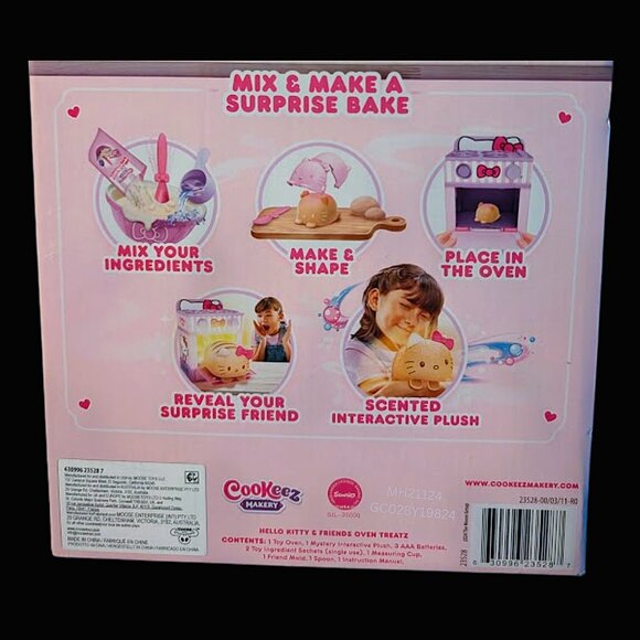 Cookeez Makery Hello Kitty and Friends Oven Playset - Picture 8 of 9